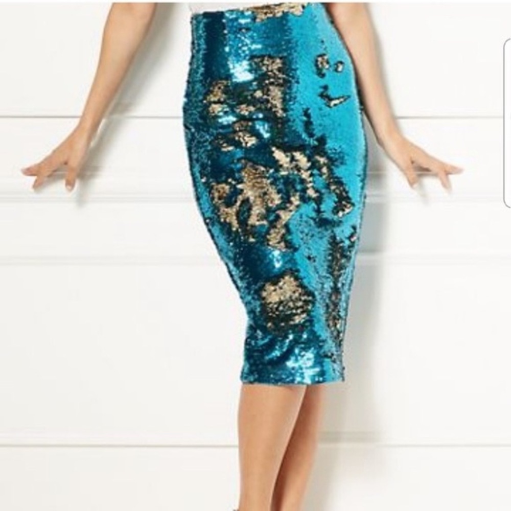 Eva Mendes sequin skirt